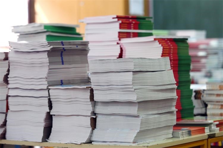 Slika /01_ilustracije/FAH-H8206384_cr.jpg