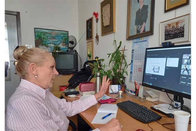 Slika gđa. MP - „Partnership for Education“