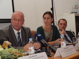 Slika topvijesti/2011/Srpanj/twinning_droge1.jpg