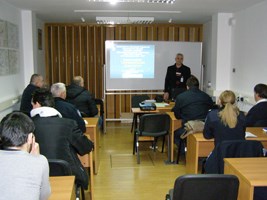 Slika topvijesti/2013/veljaca/osposobljavanje_poli.sl_Tx.jpg