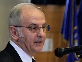 Slika topvijesti/2014/travanj/baloban_predavanje_N.jpg