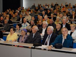 Slika topvijesti/2014/travanj/umirovljenici/skupstina4.jpg