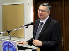 Slika topvijesti/2014/veljaca/hasanovic/HASANOVIC_MALA.jpg