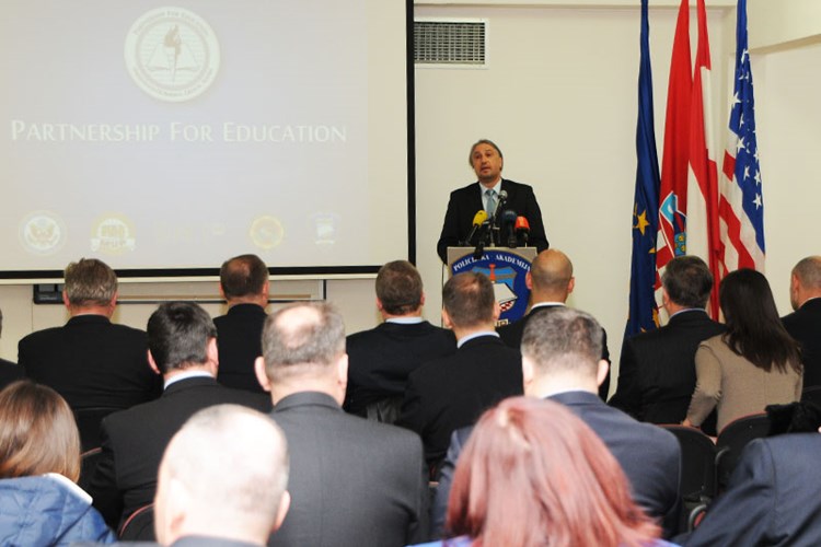 Slika topvijesti/2014/veljaca/partnership/otvorenje_1.jpg